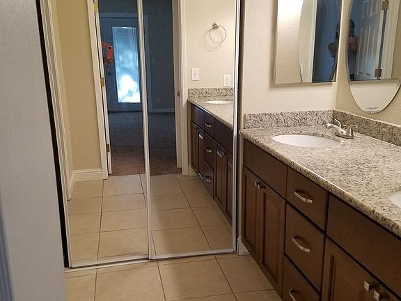 4th image of 3300 Arroyo Dr