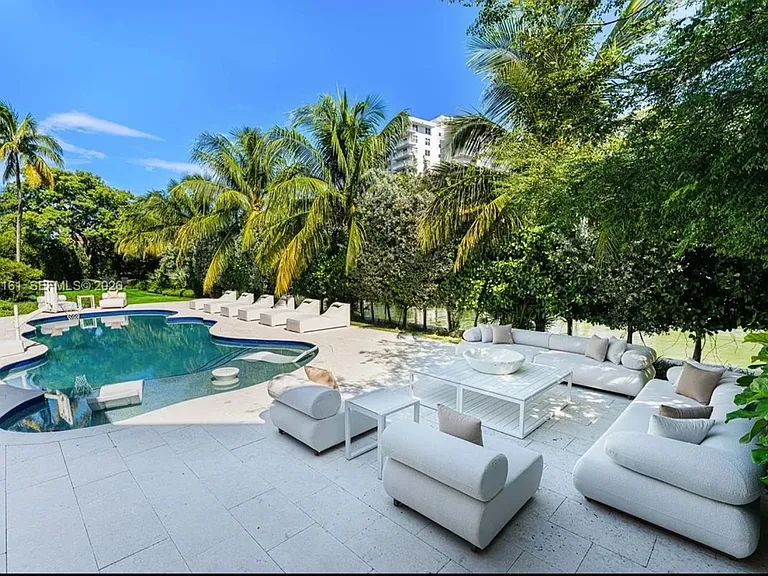 2801 Flamingo Dr — Photo 12