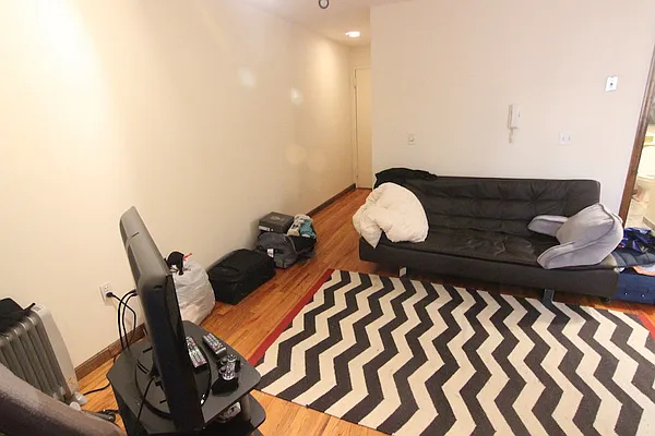 Rented by Guidance Realty Corp. | media 30