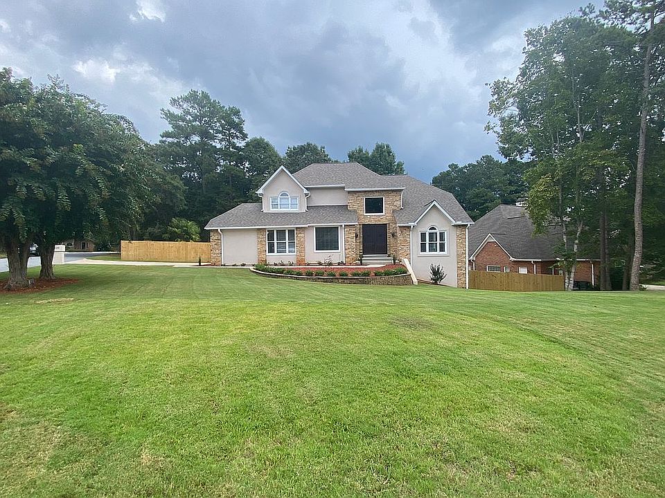 2nd image of 5235 Skidaway Dr