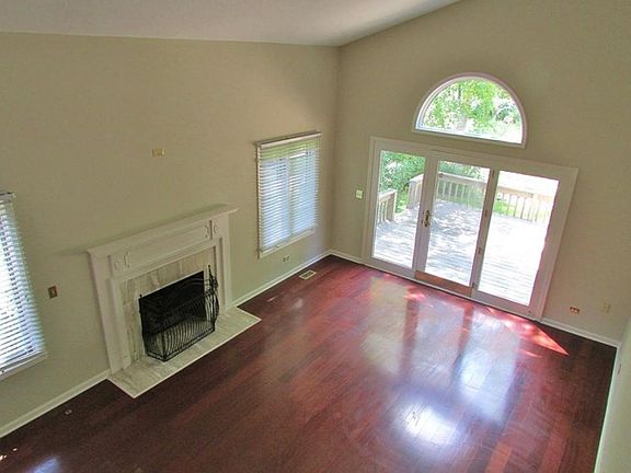 3rd image of 2008 Forest Creek Ln