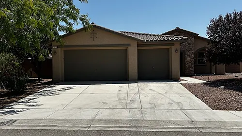 5819 E Badlands Ln Photo 1