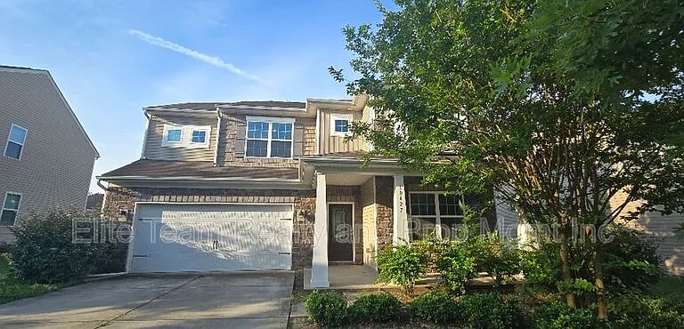 10427 Paisley Abbey Ln — Photo 1