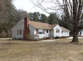 14 Comins Rd, Hadley, MA 01035