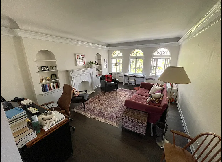 6057 N Talman Ave #3B — Photo 1