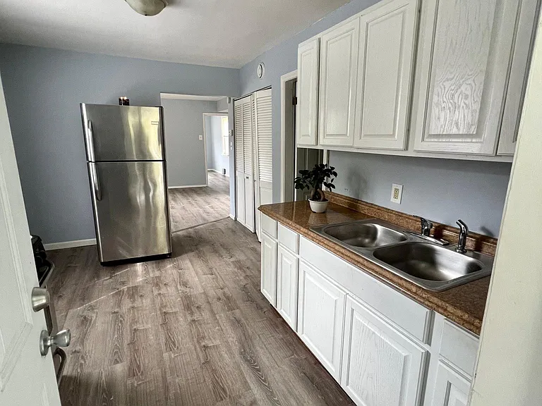 686 Doyle Ave #2 — Photo 7