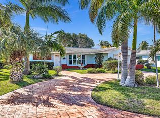 1351 SW 4th Ct, Boca Raton, FL 33432