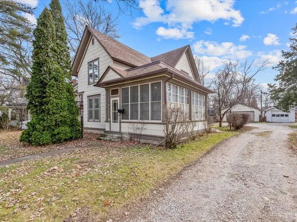 214 Franklin St, Batavia, IL 60510