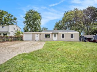 3819 Coleport St, Orion, MI 48359
