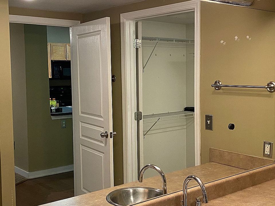 1st image of 2020 5th Ave S Unit 329