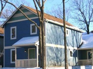 1204 Delaware St UNIT A-1, Lawrence, KS 66044