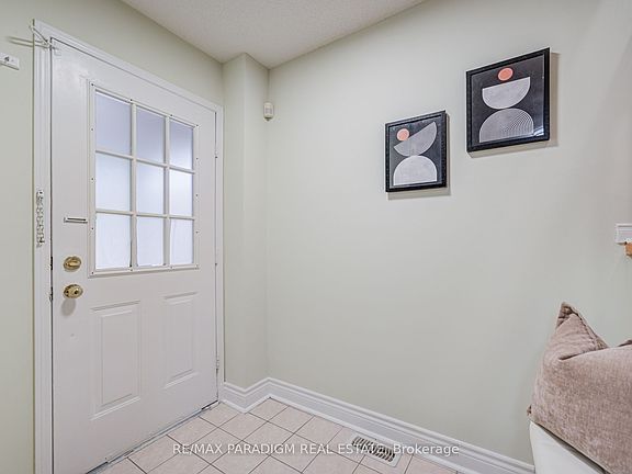 3rd image of 5420 Fallingbrook Dr #52