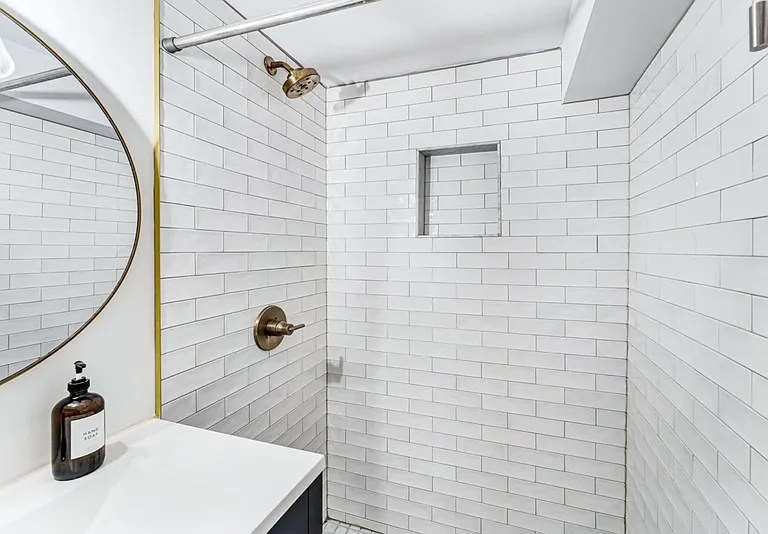 121 Hopewell Ave #B — Photo 6