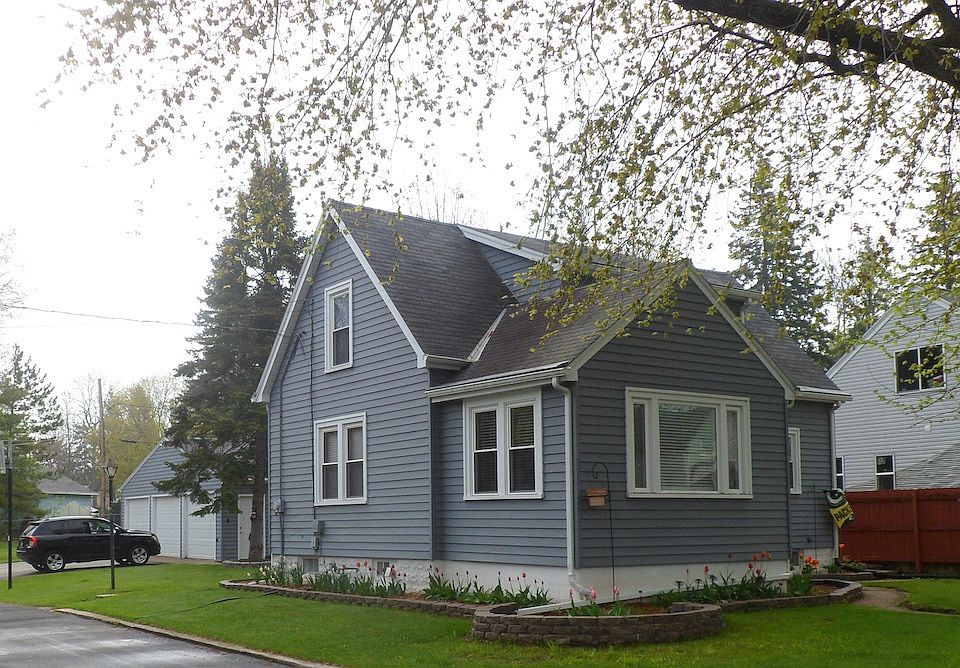 1st image of 544 Pinehurst Ct