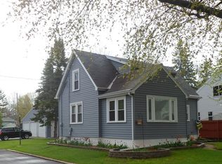544 Pinehurst Ct, Sheboygan Falls, WI 53085