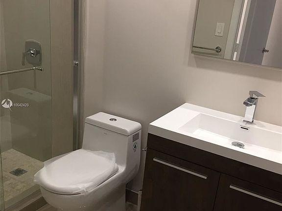 5th image of 1200 Brickell Bay Dr APT 1815