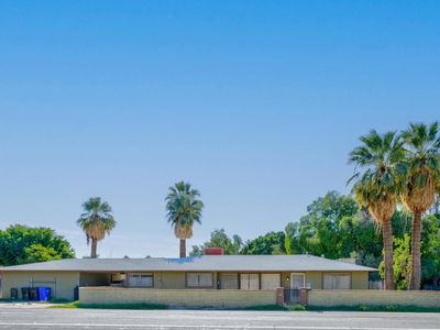 3045 E Baristo Rd, Palm Springs, CA, 92262