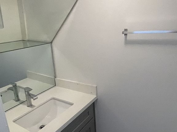 5th image of 7535 Hellman Ave APT E