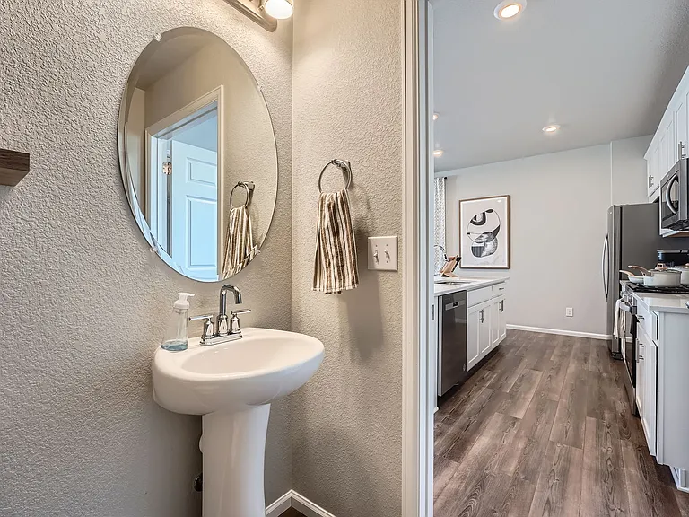 6364 N Lisbon St — Photo 17