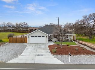 19377 Lake California Dr, Cottonwood, CA 96022