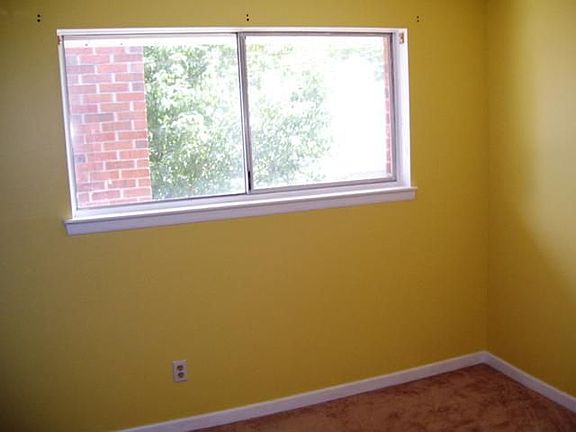 5th image of 27213 Hass St