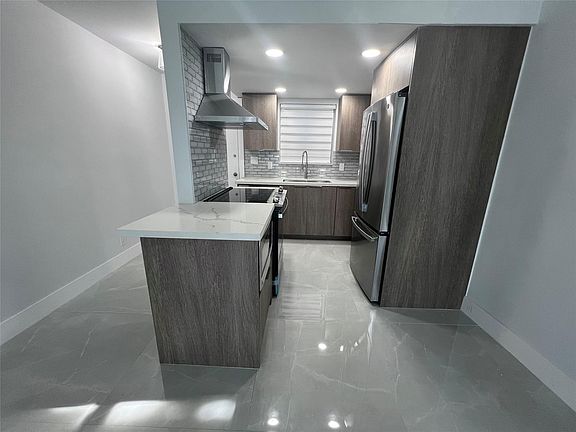 3rd image of 1777 SE 15th Street #101