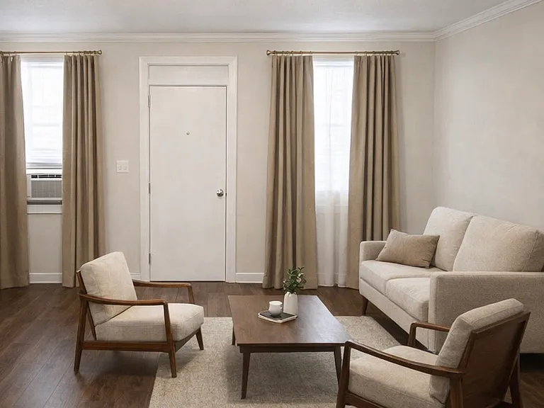 21 S Crawford St #21 — Photo 2