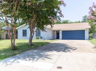 2229 Avenue B, Grand Prairie, TX 75051