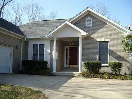 1st image of 124 Stonebriar Dr