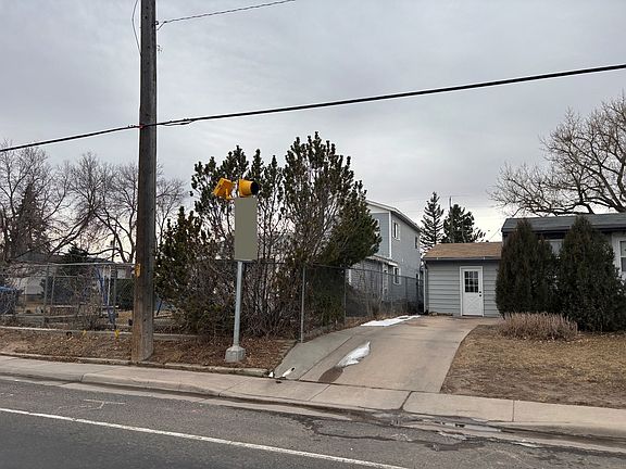 3rd image of 3424 Ridge Rd