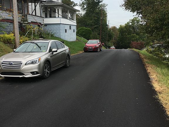 3rd image of 607 Palatine Ave