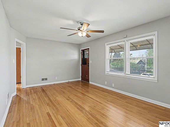 5th image of 4409 S 42nd Ave