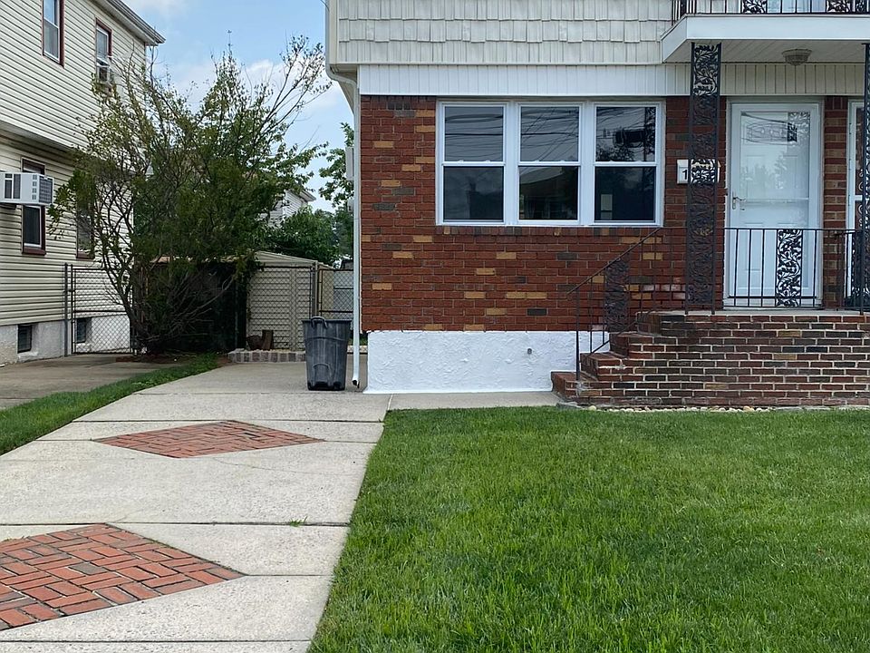 1st image of 139 Corbin Ave
