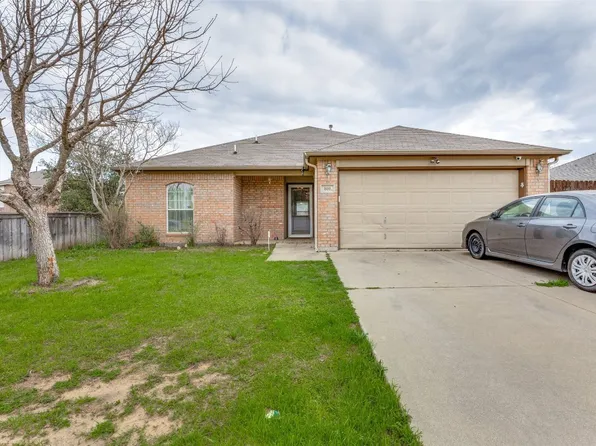 801 Coppin Dr, Fort Worth, TX 76120