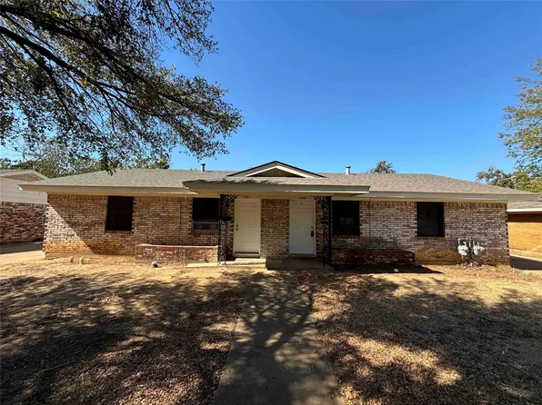 2508 Normont Cir, Fort Worth, TX 76103