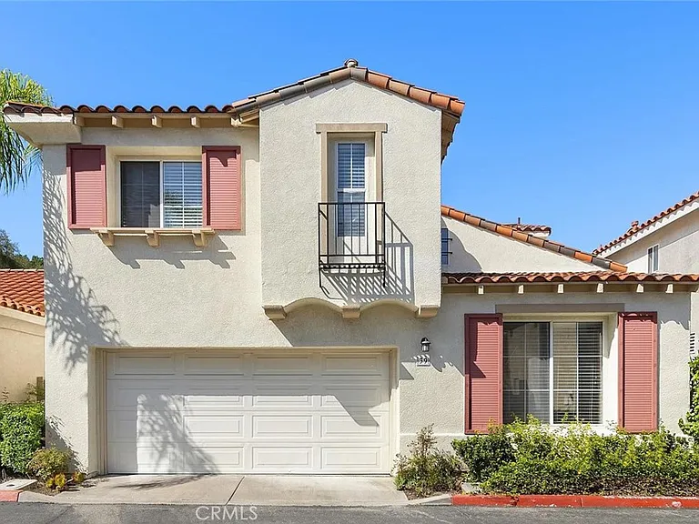 39 Colony Way — Photo 1