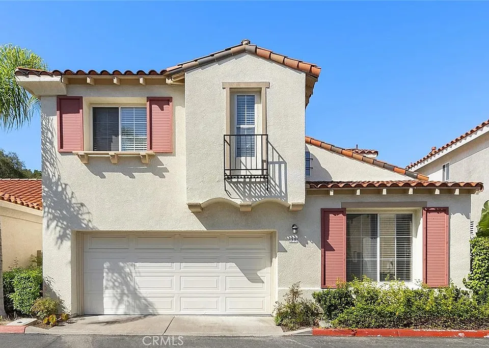 39 Colony Way