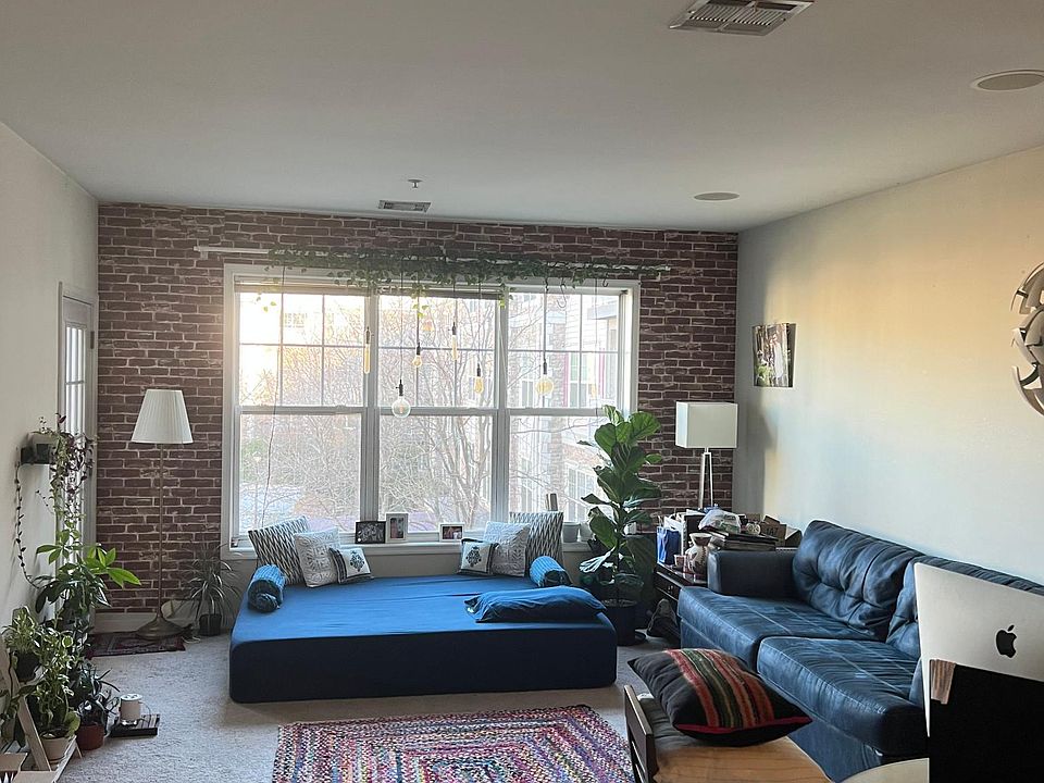 Spacious Living Room