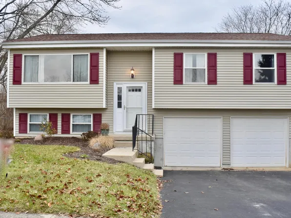 2120 Sari Lynn Ct, Hilliard, OH 43026