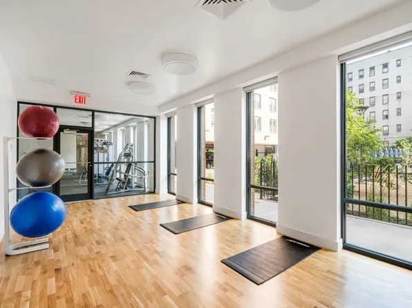 310 Clarkson Avenue image 8 of 16