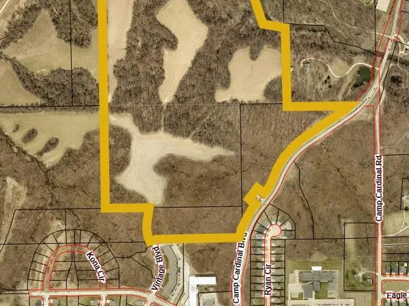 100 Vintage Blvd, Iowa City, IA 52246