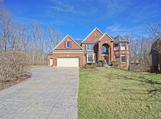 6530 Foxchase Ln, Cincinnati, OH 45243