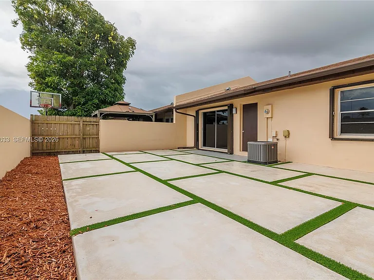 11903 SW 110th Street Cir E #11903 — Photo 39