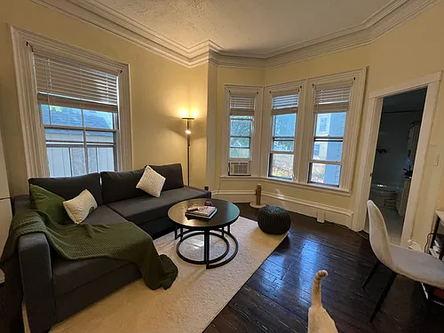 219 Washington St #3 Photo 1