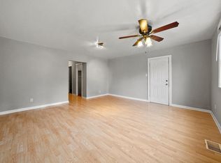 1154 W 17th St #1, Chicago, IL 60608