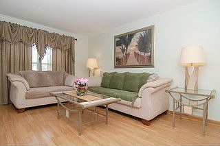 1st image of 1505 Leslie Ave