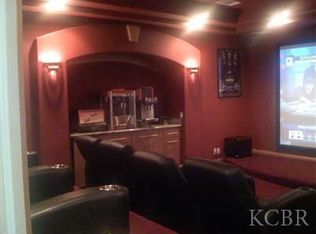 2123 Vintage Pl, Hanford, CA 93230