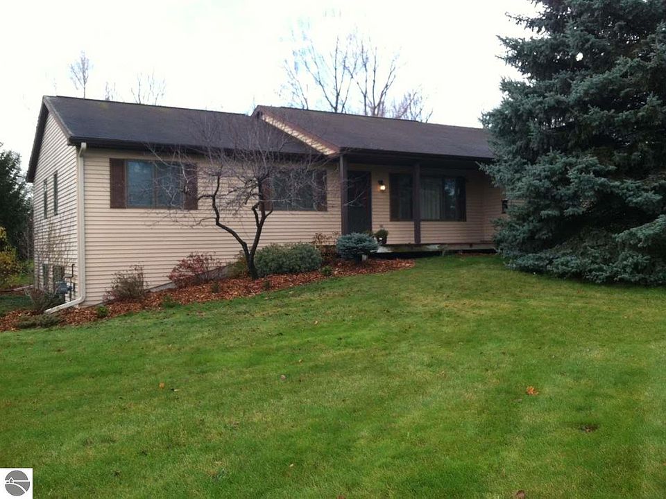 1st image of 9556 Briarwood Dr