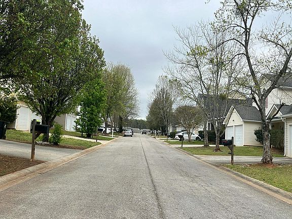 4th image of 5005 Serenity Point Ln