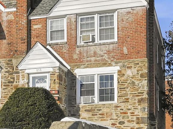 3rd image of 856 Eaton Rd